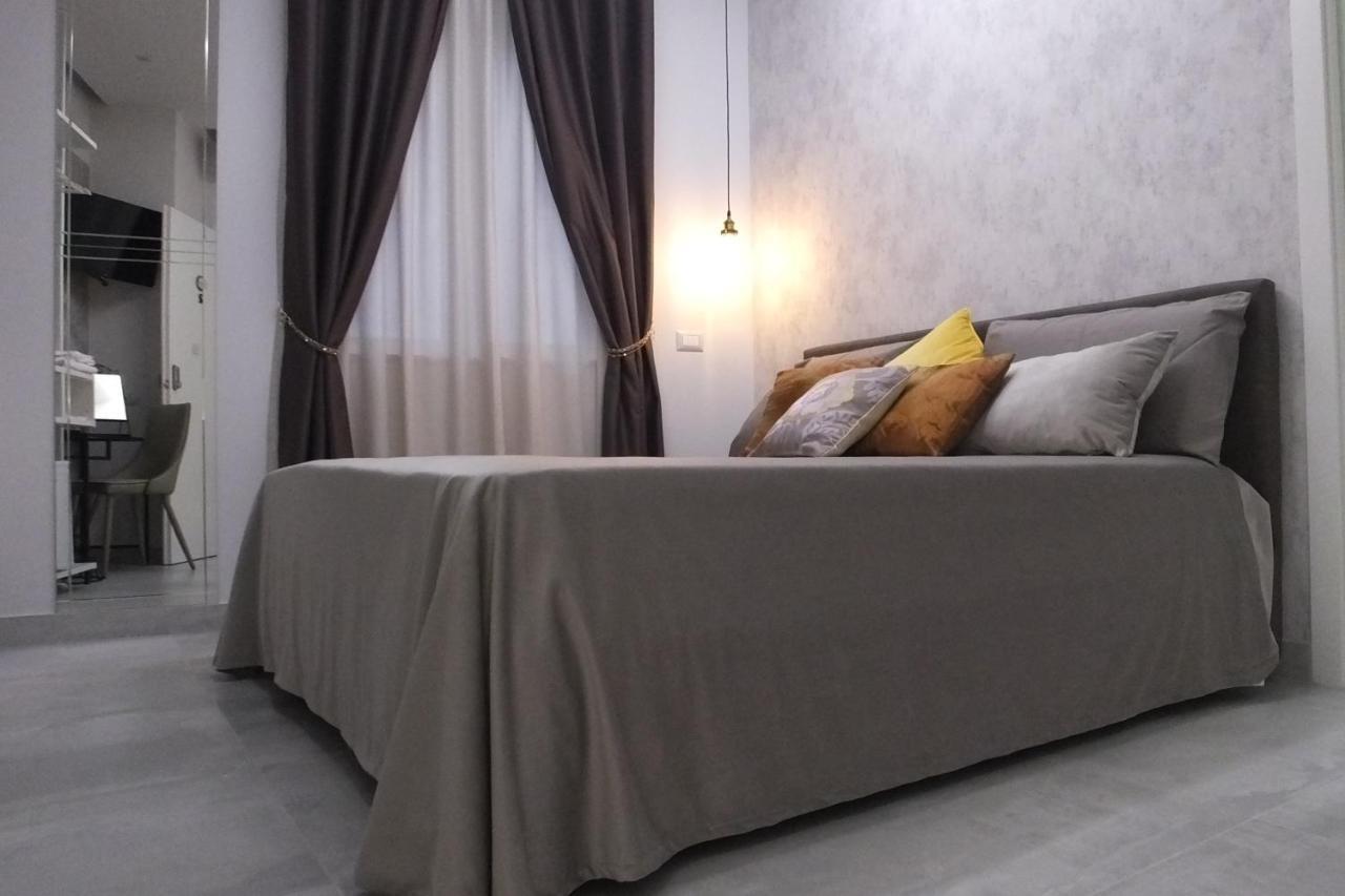Hotel Prestige House Salerno Exterior foto